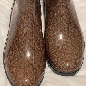 Ugg Cable Knit Pattern Rain Boots Brown (New without Tags/Box) Womens 11